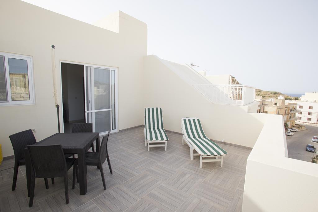Dolphin Court Apartment Marsalforn Ruang foto